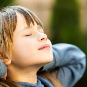 A CSODÁLATOS BELSŐ GYERMEK BENNED (meditáció - online) 2026. 05.15. 19:00